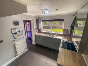 Photo 31- click for photo gallery